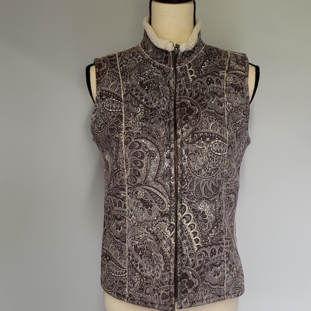 - Charter Club vest